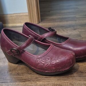Women's Burgundy Mary Jane Shoes Dansko Brand